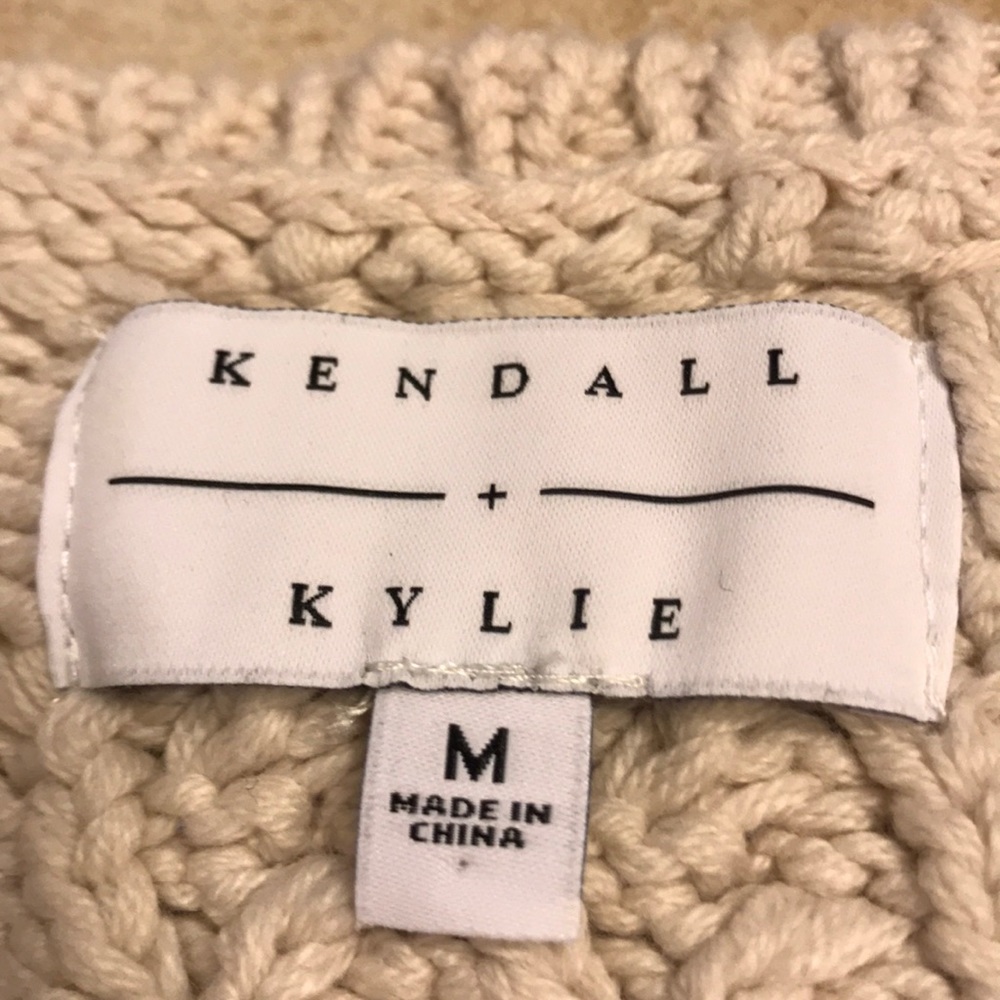Sweater - Picture 2 of 4